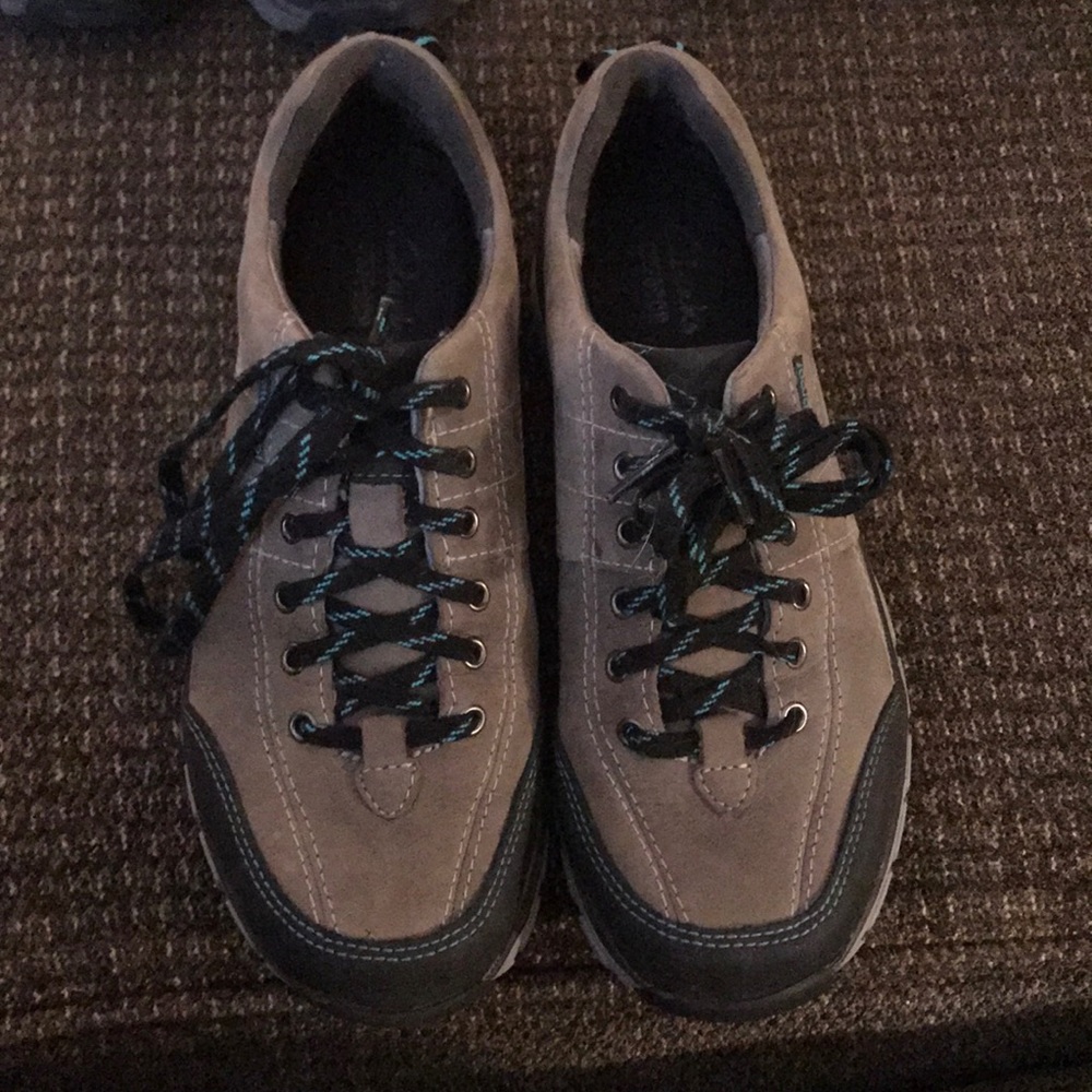 Clark's Wave Walk Sz 6 (the older, better version)